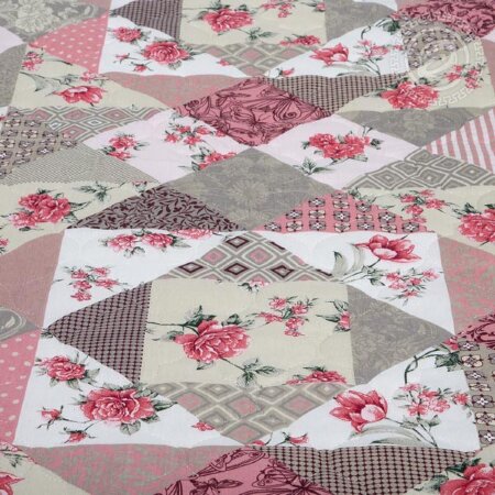 Покрывало стеганое Лоскутная мозаика розовый, бязь