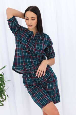 Женский костюм с шортами 21570