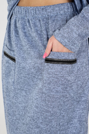 Женский костюм с юбкой 31777 голубой