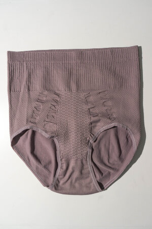 Женские трусы 9080 с утяжкой бежевый