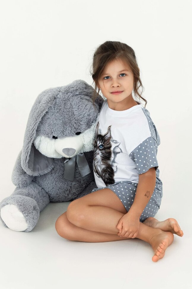 Костюм с шортами для девочки Домбей