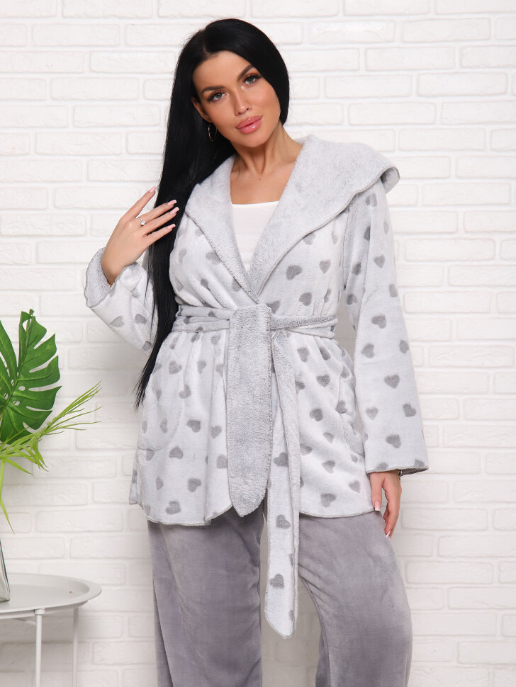 Милаша серый костюм