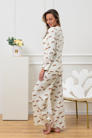 Женский костюм с брюками 18079 молочный