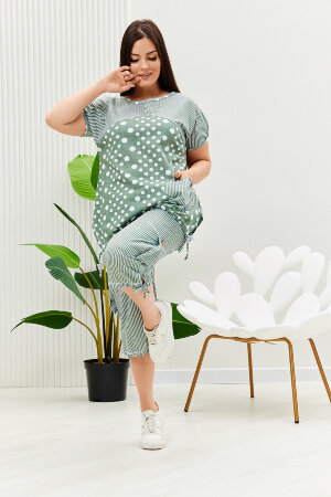 Женский костюм с бриджами 9204 полоса горох хаки