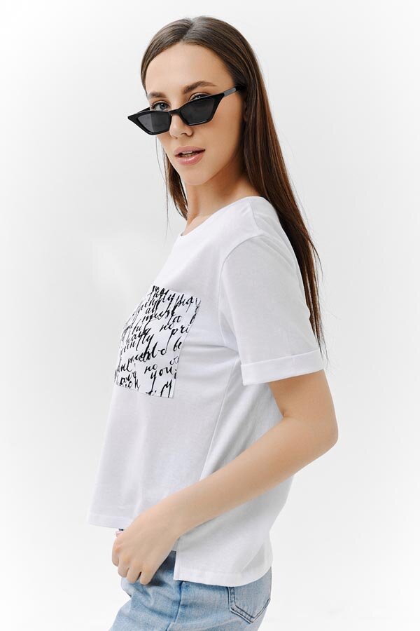 Женская футболка 8250