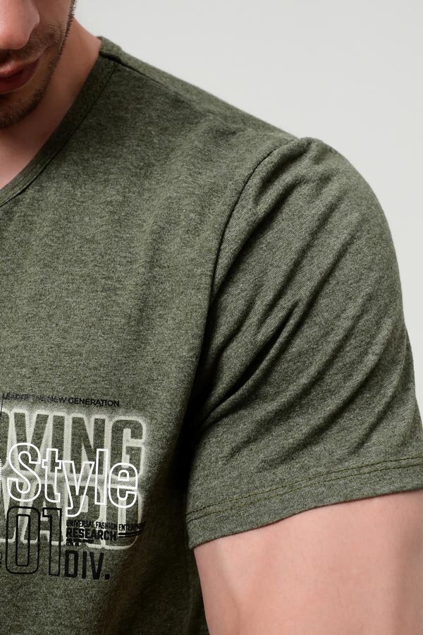 Мужская футболка 7318