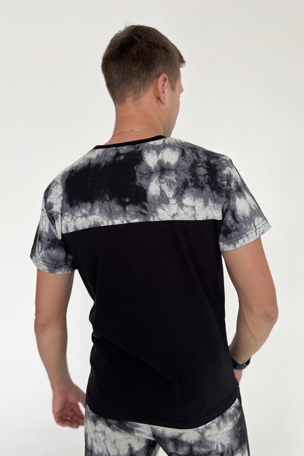 Мужская футболка 8205