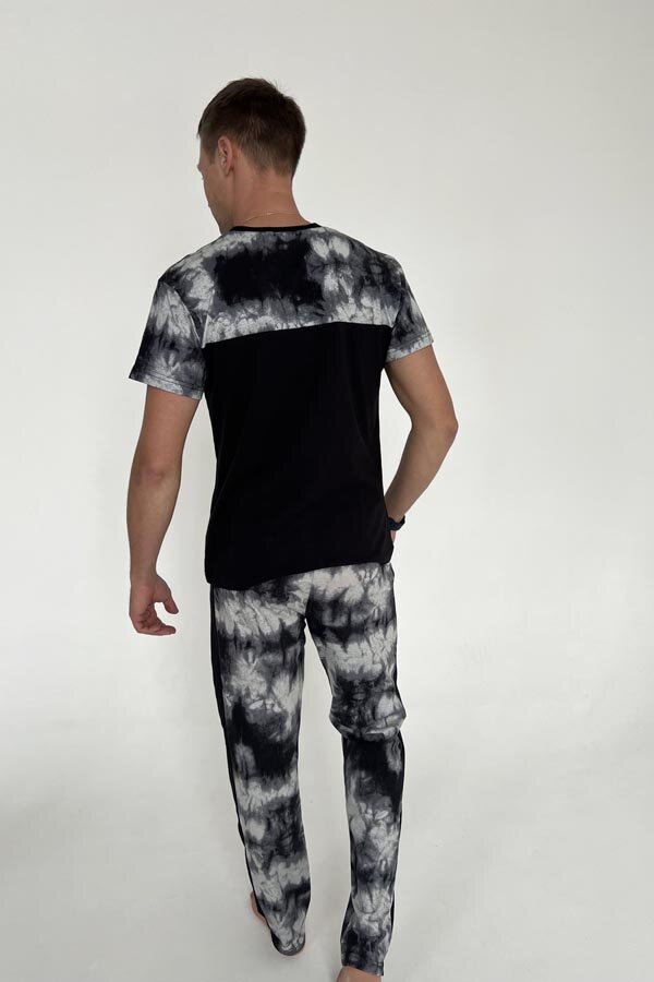 Мужская футболка 8205