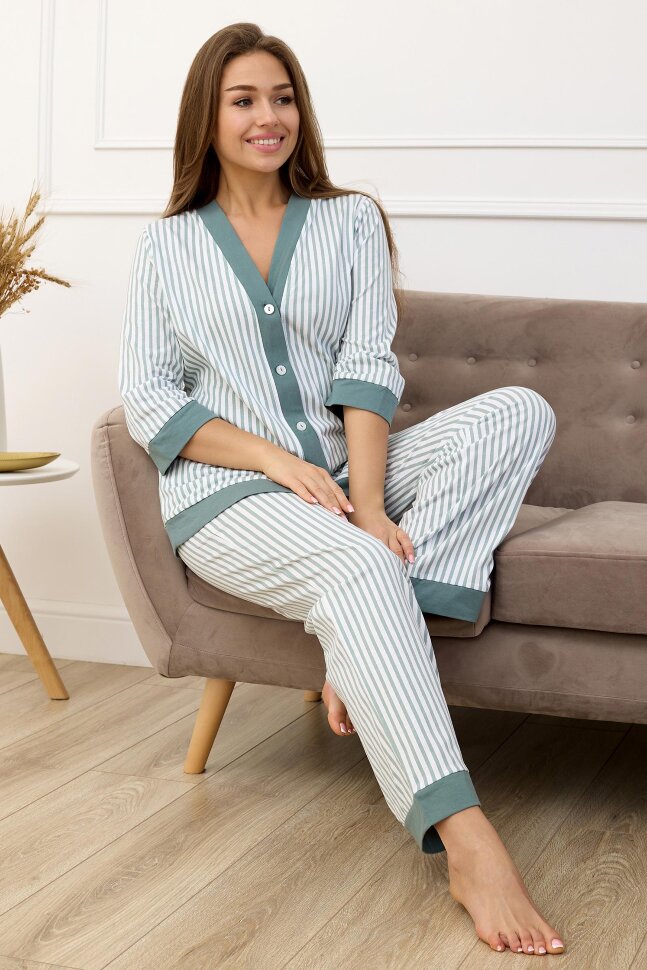 Комплект женский Вишенки М 9681