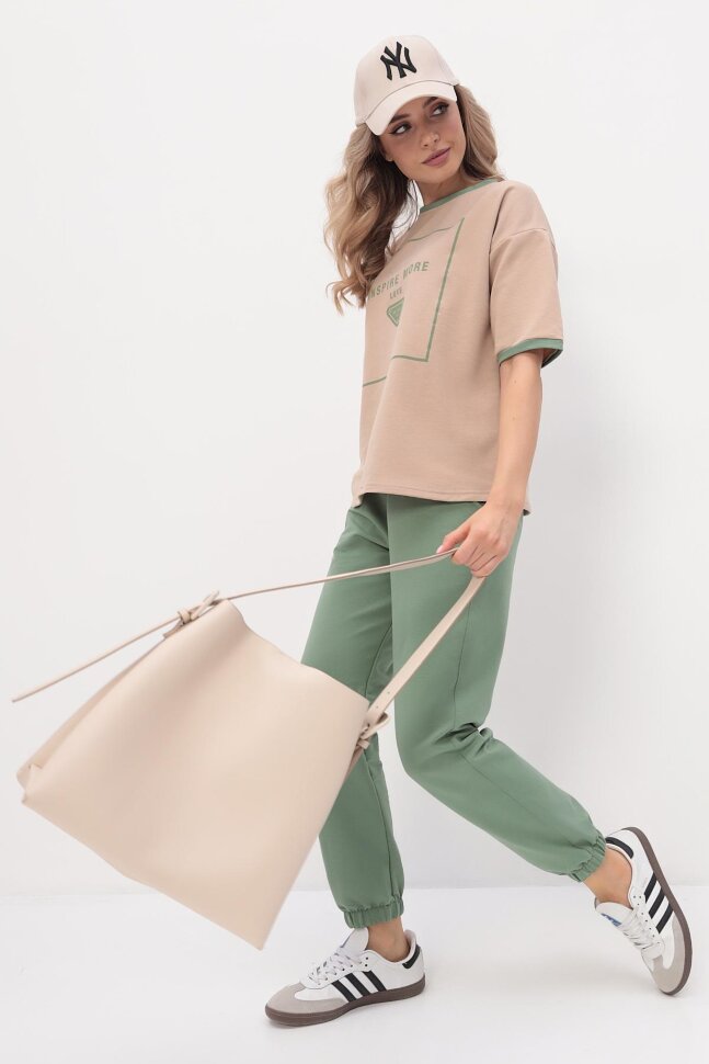 Костюм женский Движение Х 8842