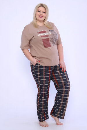 Женский костюм с брюками 001 бежевый