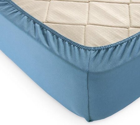 Простыня на резинке Голубая ель, трикотаж