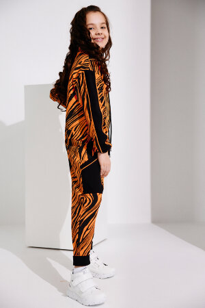 Детский костюм с брюками 67058 оранжевый,черный