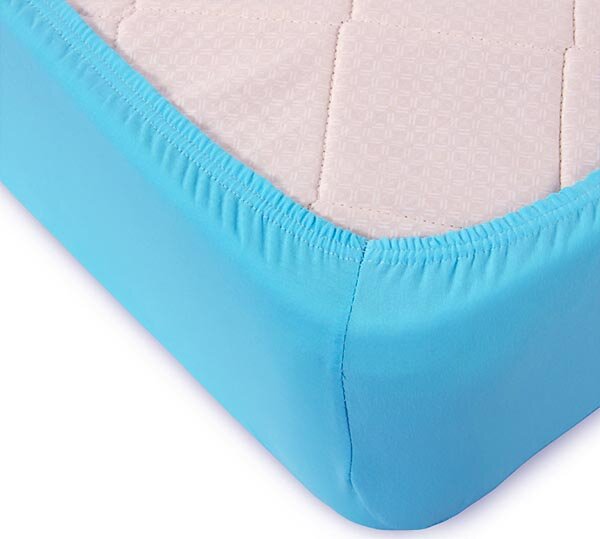 Простыня на резинке Голубая, трикотаж