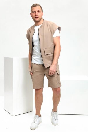 Мужской костюм с шортами 7398