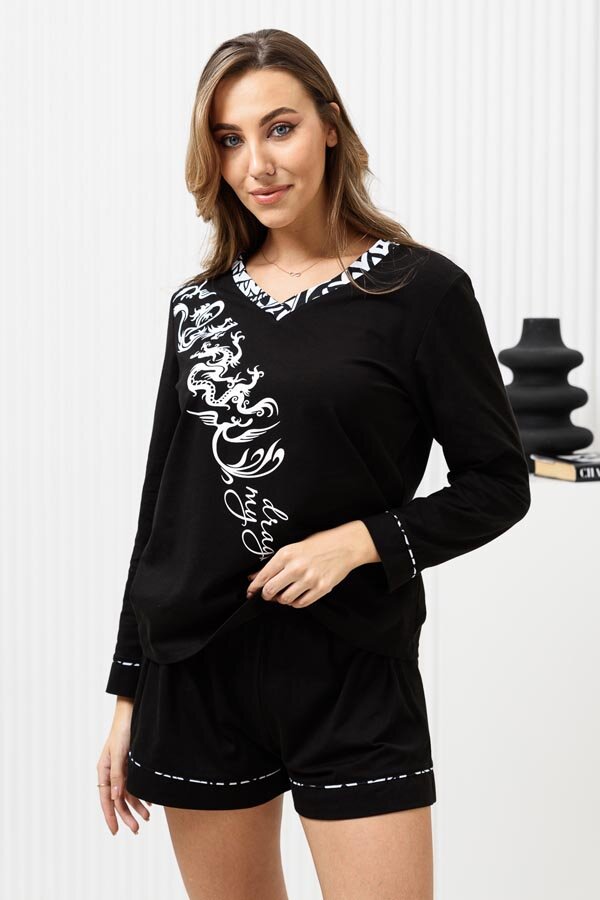 Женский костюм с шортами 8417