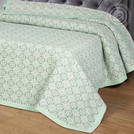 Покрывало Гертруда зеленая, жаккард