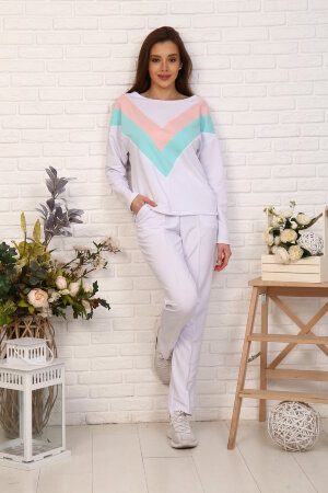 Костюм 13711 последний размер (48)