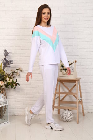 Костюм 13711 последний размер (48)