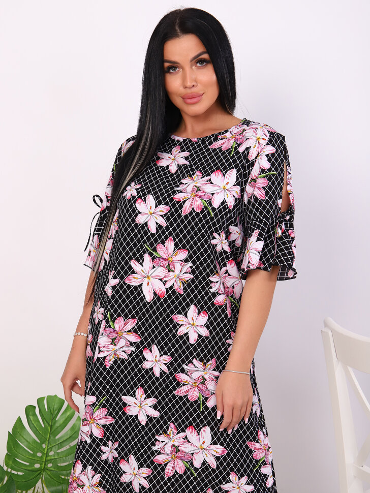 Лилия чёрный платье