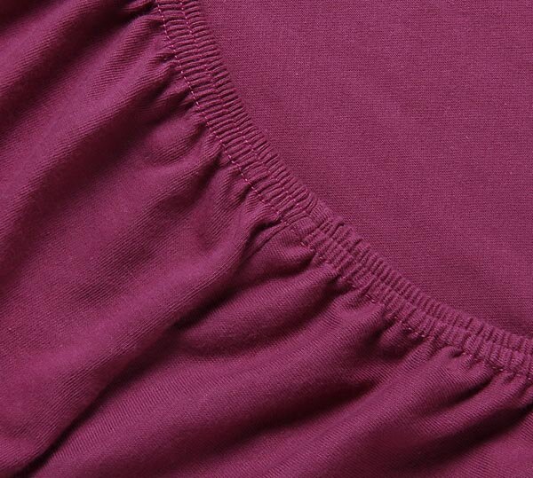 Простыня на резинке Марсала, трикотаж